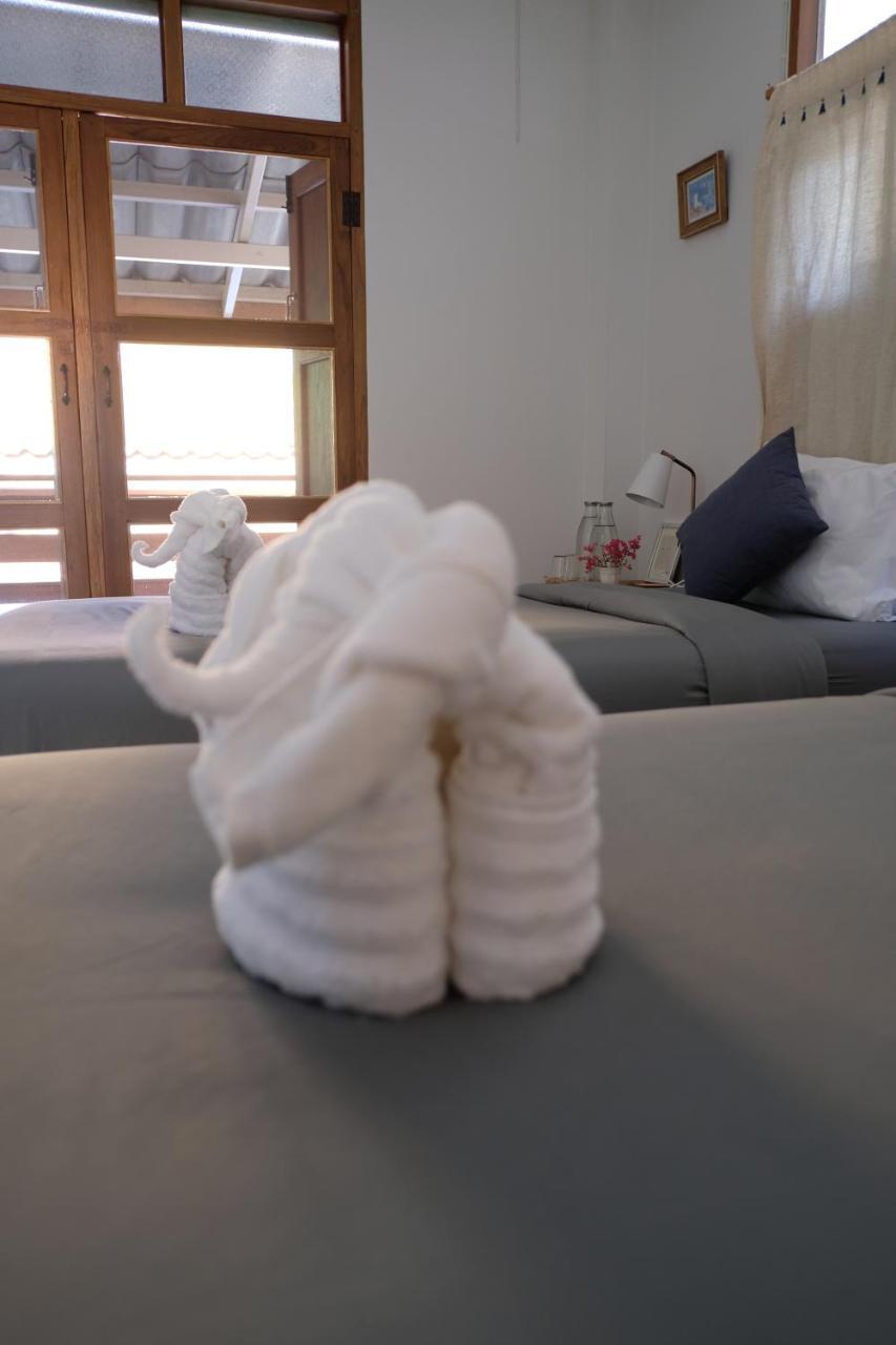 Paiyannoi Guesthome Chiang Mai Exteriör bild
