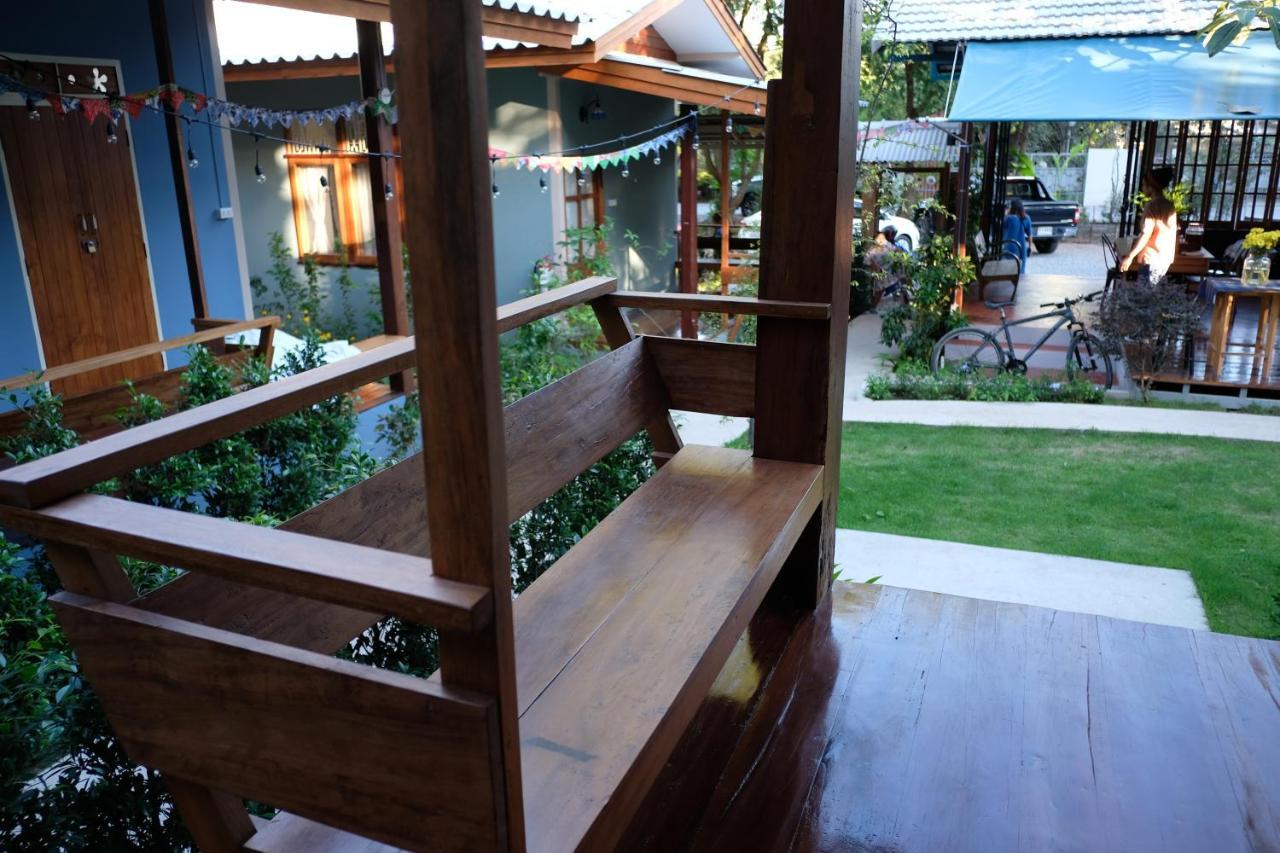 Paiyannoi Guesthome Chiang Mai Exteriör bild